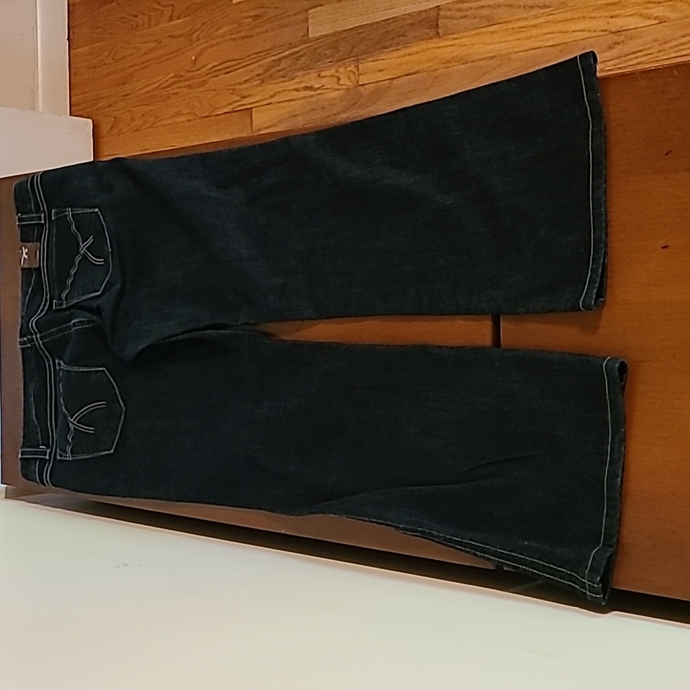 Tag+ Bootcut Jeans, 31 - Picture 3 of 3
